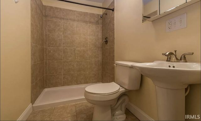 106 S Roosevelt Street, Bloomington, IN 47408