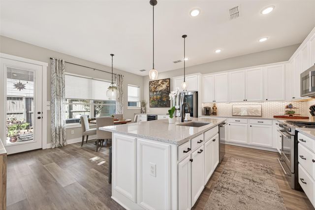 2506 Turnbull Drive, Houston, TX 77008