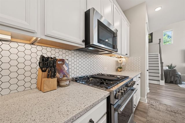 2506 Turnbull Drive, Houston, TX 77008