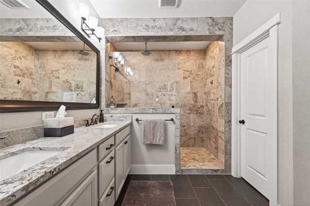 2506 Turnbull Drive, Houston, TX 77008