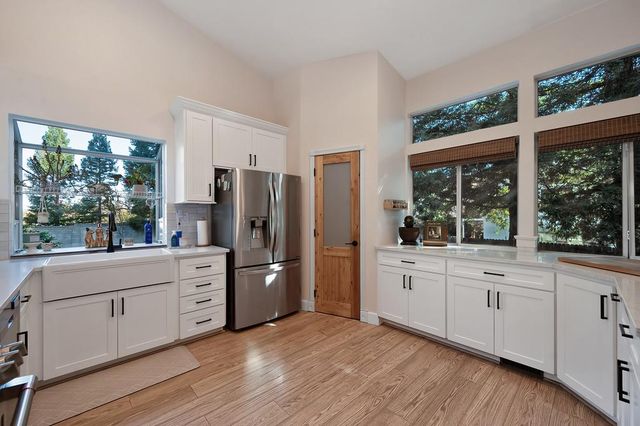 424 Wellsley Ct, Folsom, CA 95630