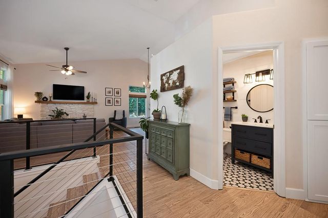 424 Wellsley Ct, Folsom, CA 95630