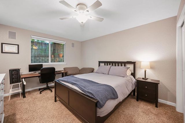 424 Wellsley Ct, Folsom, CA 95630