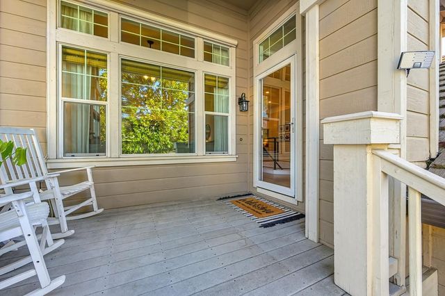 424 Wellsley Ct, Folsom, CA 95630