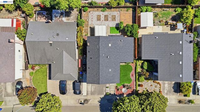 1170 Bennett Ct, Fremont, CA 94536