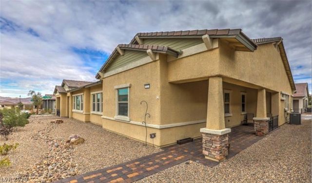 722 Orange Plume Walk, Henderson, NV 89011