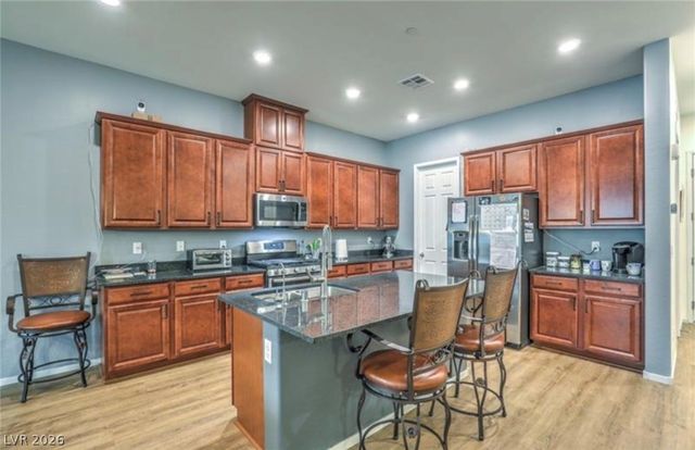 722 Orange Plume Walk, Henderson, NV 89011