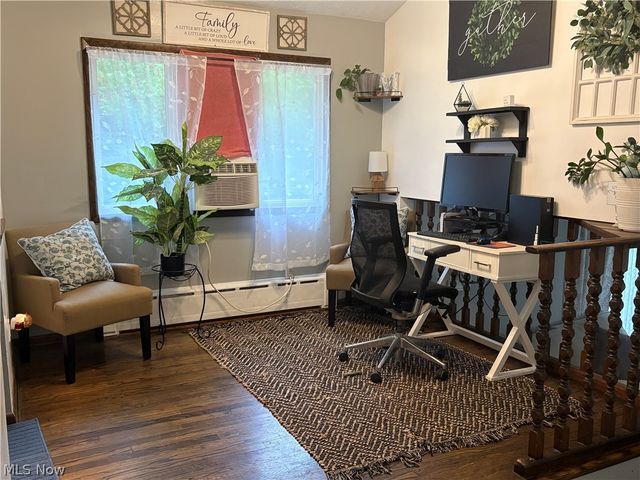 2351 Mcmackin Road, Madison, OH 44057