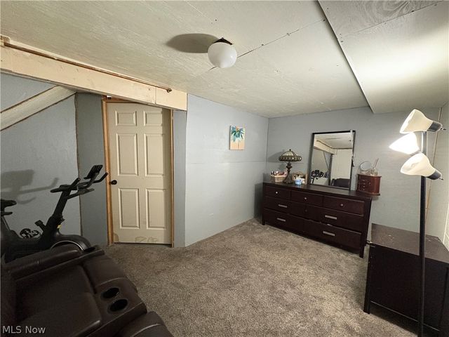 2351 Mcmackin Road, Madison, OH 44057