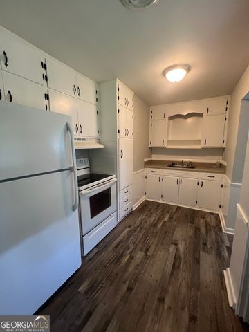 129 Pineview Drive, Athens, GA 30605