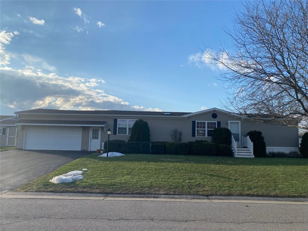 6344 KIMS DRIVE, Victor, NY 14564