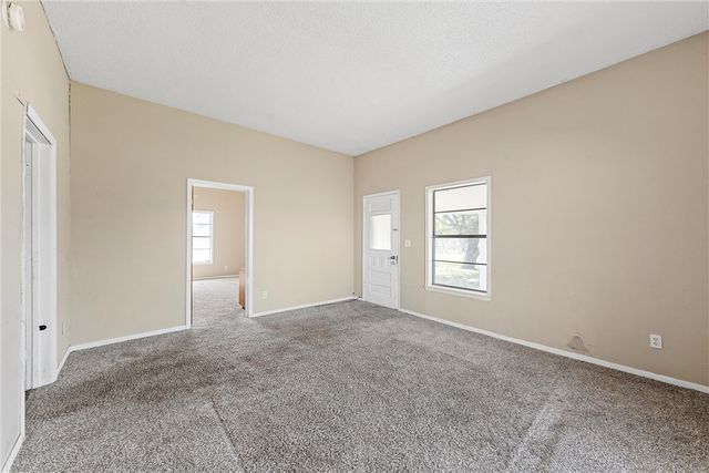 400 N Broadway Street, Riesel, TX 76682