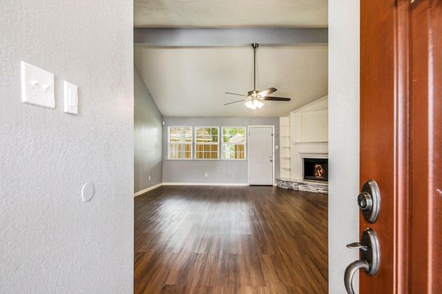 2539 Cobblers Way, Friendswood, TX 77546