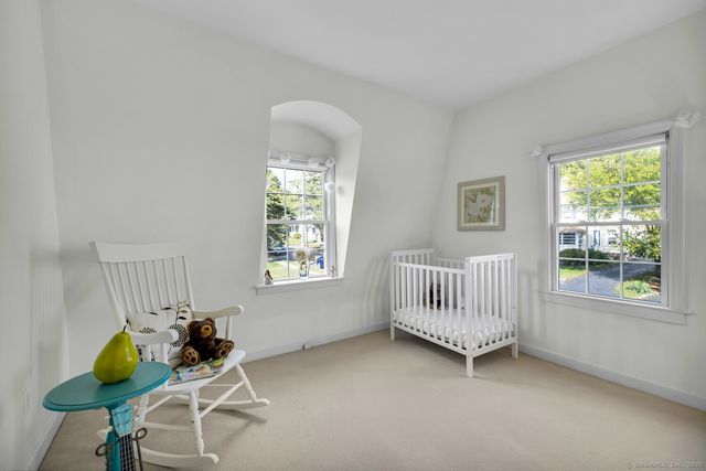 7 Chestnut Street, Darien, CT 06820