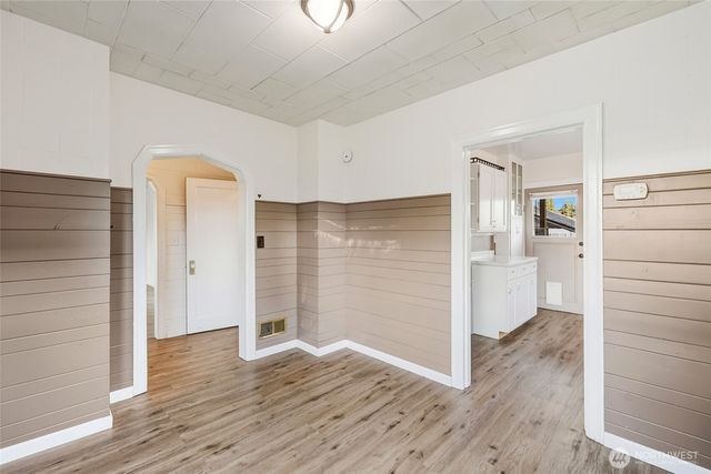 108 F Street SE, Auburn, WA 98002