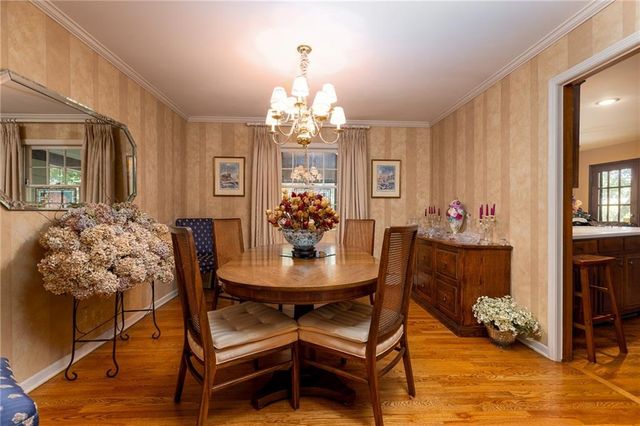 9308 Alhambra Street, Prairie Village, KS 66207