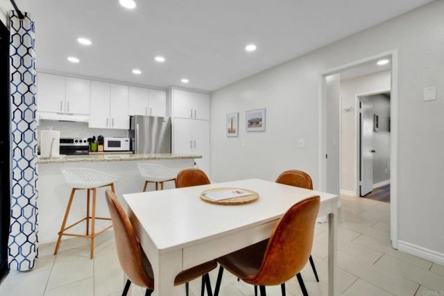 1251 Parker Pl. 2J, San Diego, CA 92109