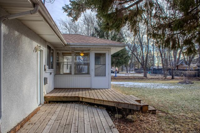 2187 Burr Street, Maplewood, MN 55117