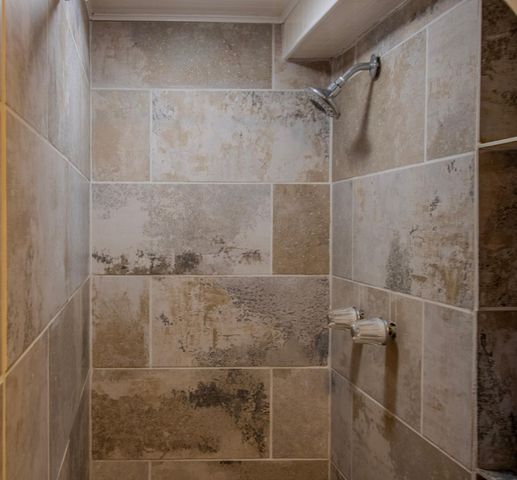 2187 Burr Street, Maplewood, MN 55117