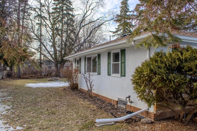 2187 Burr Street, Maplewood, MN 55117