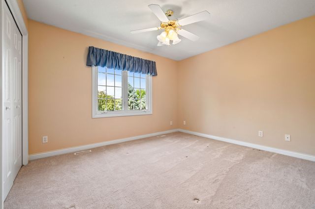 14591 Wildwood Drive, Clive, IA 50325