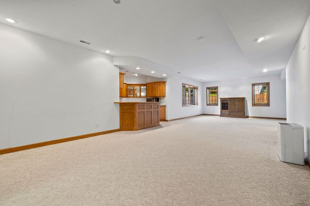 14591 Wildwood Drive, Clive, IA 50325