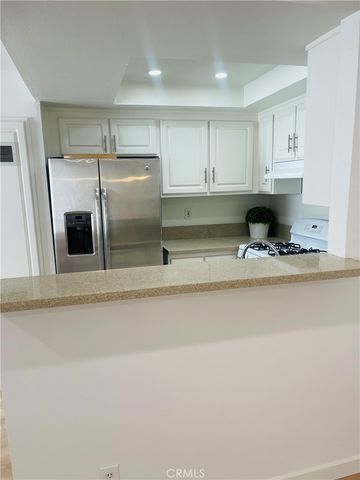5312 Cartwright Avenue 2, North Hollywood, CA 91601