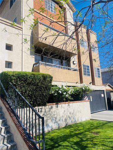 5312 Cartwright Avenue 2, North Hollywood, CA 91601