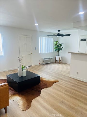 5312 Cartwright Avenue 2, North Hollywood, CA 91601