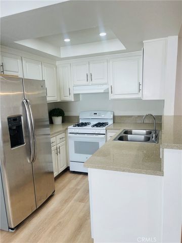 5312 Cartwright Avenue 2, North Hollywood, CA 91601