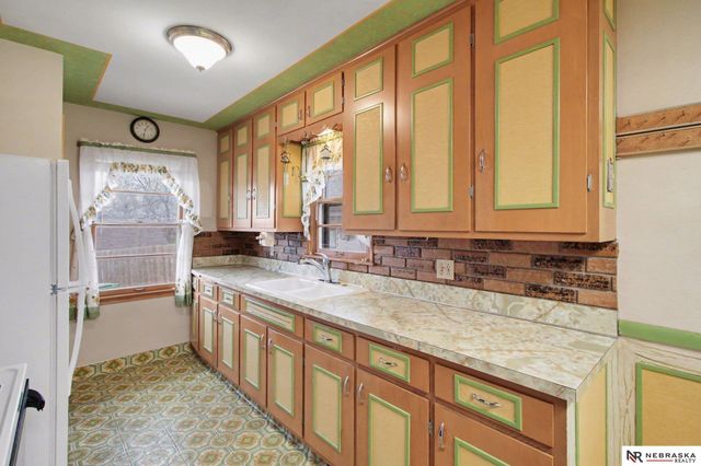 2701 Margo Street, Bellevue, NE 68147