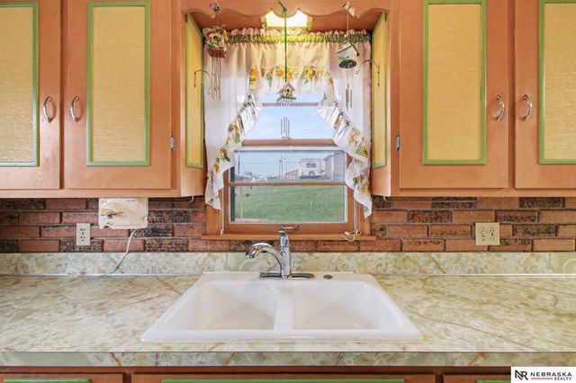 2701 Margo Street, Bellevue, NE 68147