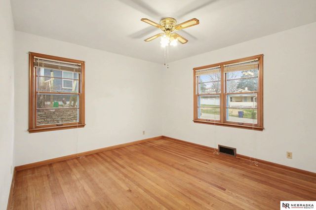 2701 Margo Street, Bellevue, NE 68147