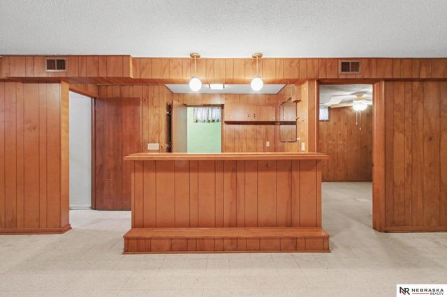 2701 Margo Street, Bellevue, NE 68147