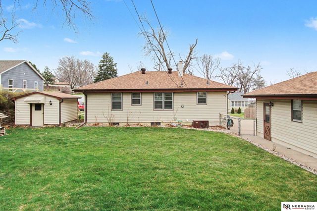 2701 Margo Street, Bellevue, NE 68147