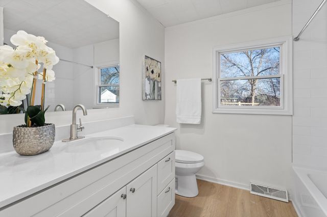 13803 Underclift Street NW, Andover, MN 55304