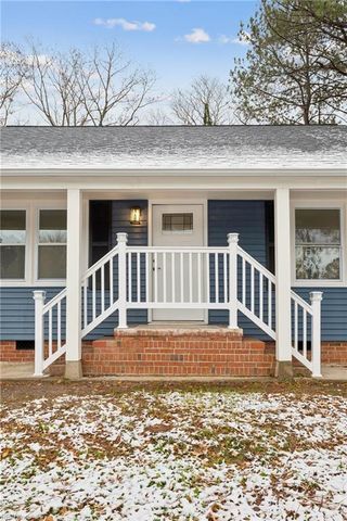 426 Nicewood DR, Newport News, VA 23602
