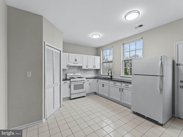 125 NEW ROSE ST, Trenton, NJ 08618