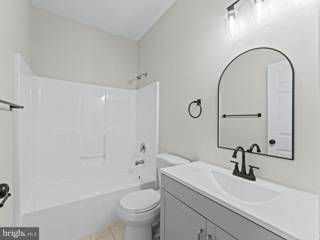 125 NEW ROSE ST, Trenton, NJ 08618