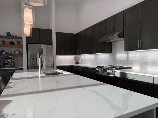 9008 Riverwood Drive, North Ridgeville, OH 44039