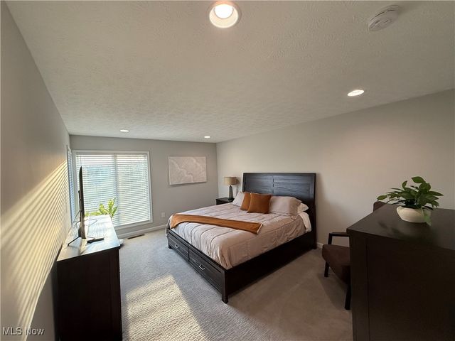 9008 Riverwood Drive, North Ridgeville, OH 44039