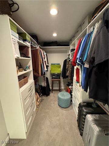 9008 Riverwood Drive, North Ridgeville, OH 44039