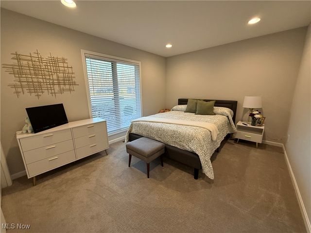 9008 Riverwood Drive, North Ridgeville, OH 44039