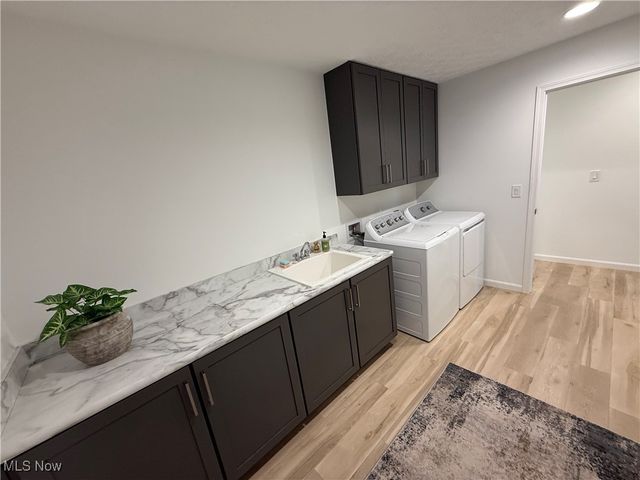 9008 Riverwood Drive, North Ridgeville, OH 44039