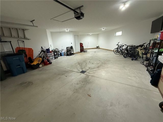 9008 Riverwood Drive, North Ridgeville, OH 44039