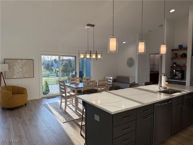 9008 Riverwood Drive, North Ridgeville, OH 44039