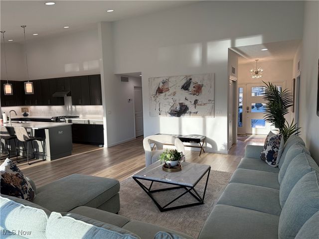 9008 Riverwood Drive, North Ridgeville, OH 44039