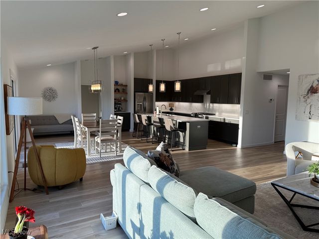 9008 Riverwood Drive, North Ridgeville, OH 44039