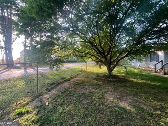 152 Wellington Drive, Hull, GA 30646