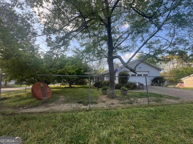 152 Wellington Drive, Hull, GA 30646